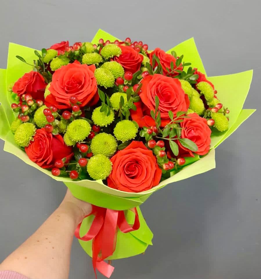 Букет цветов из: Хризантемы и Розы в Верхние Татышлы