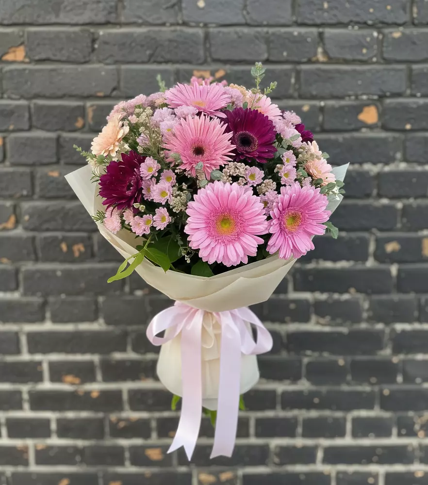 Букет цветов из: Герберы и Хризантемы в Верхние Татышлы