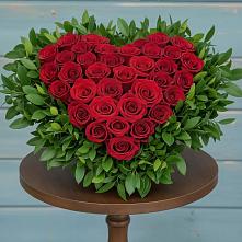 Цветочная композиция из Розы в виде сердца в Верхние Татышлы