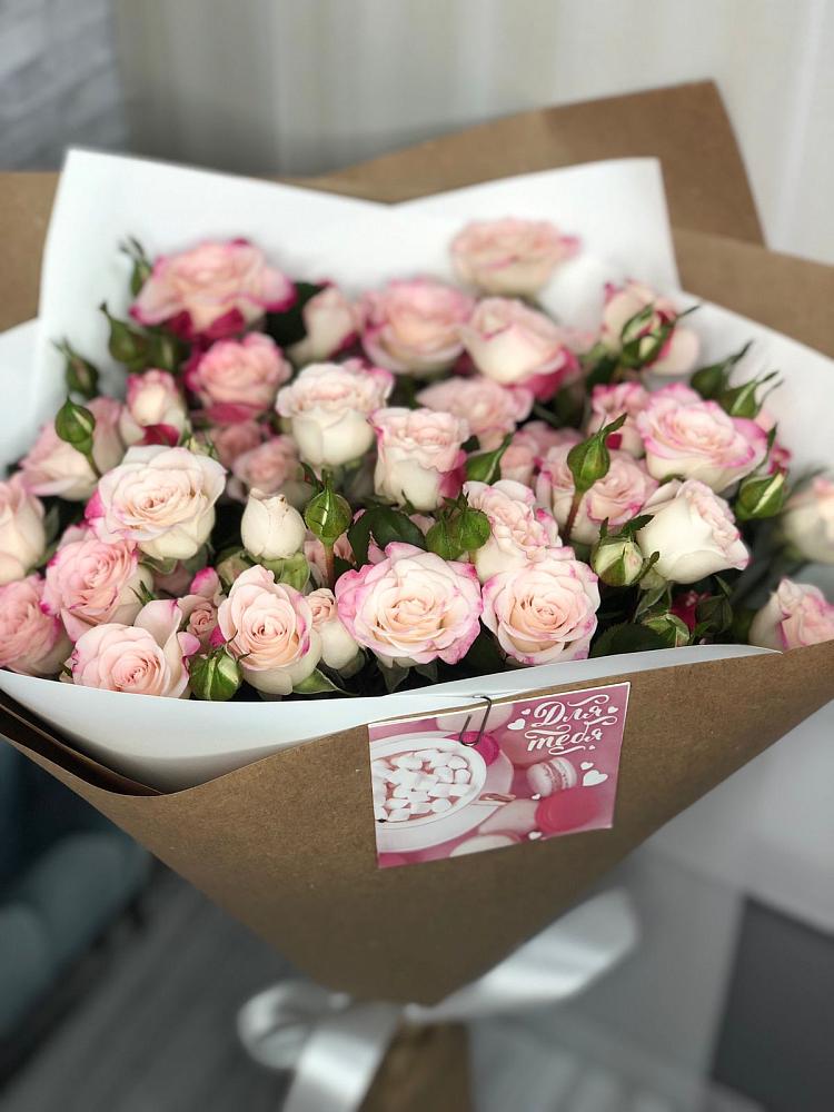 Букет цветов из: Розы в Верхние Татышлы