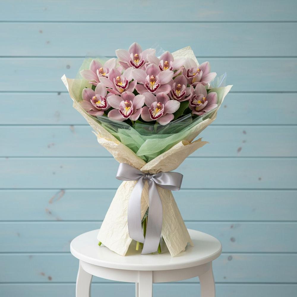 Букет цветов из: Орхидеи и Розы в Верхние Татышлы