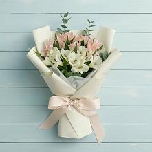 Букет цветов из:  Альстромерии в Верхние Татышлы