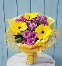 Букет цветов из:  Хризантемы и Герберы в Верхние Татышлы