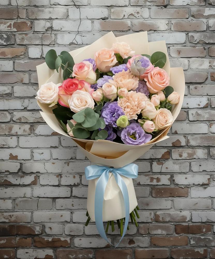 Букет цветов из: Розы, Лизиантусы и Гвоздики в Верхние Татышлы