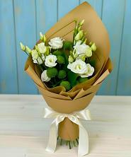 Букет цветов из:  Хризантемы и Лизиантусы в Верхние Татышлы