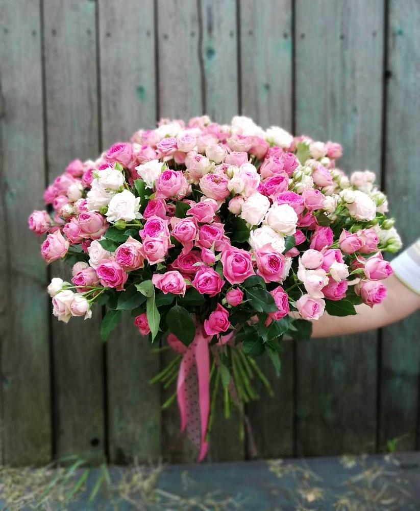 Букет Розовые кустовые розы Натали и Лав Лидия в Верхние Татышлы