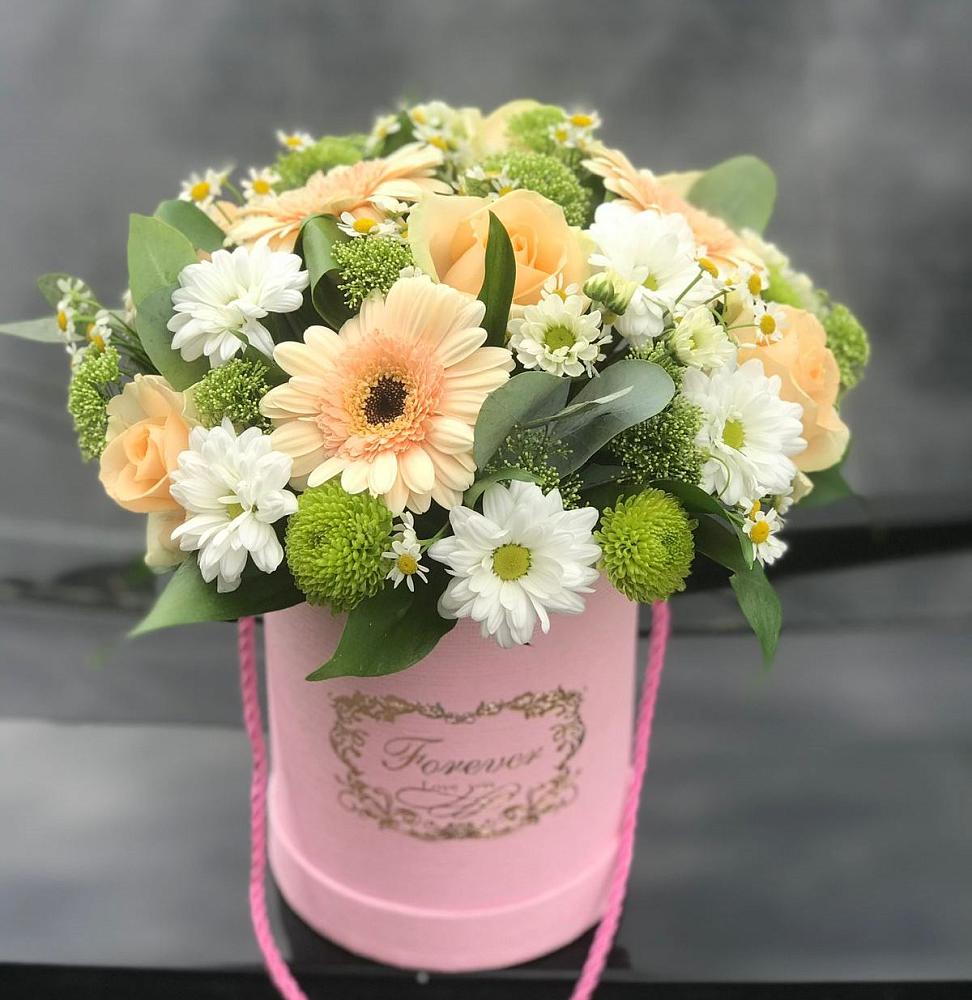 Цветочная композиция из Розы, Герберы и Хризантемы в шляпной коробке в Верхние Татышлы