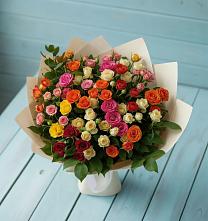 Букет Микс из разноцветных кустовых роз в Верхние Татышлы